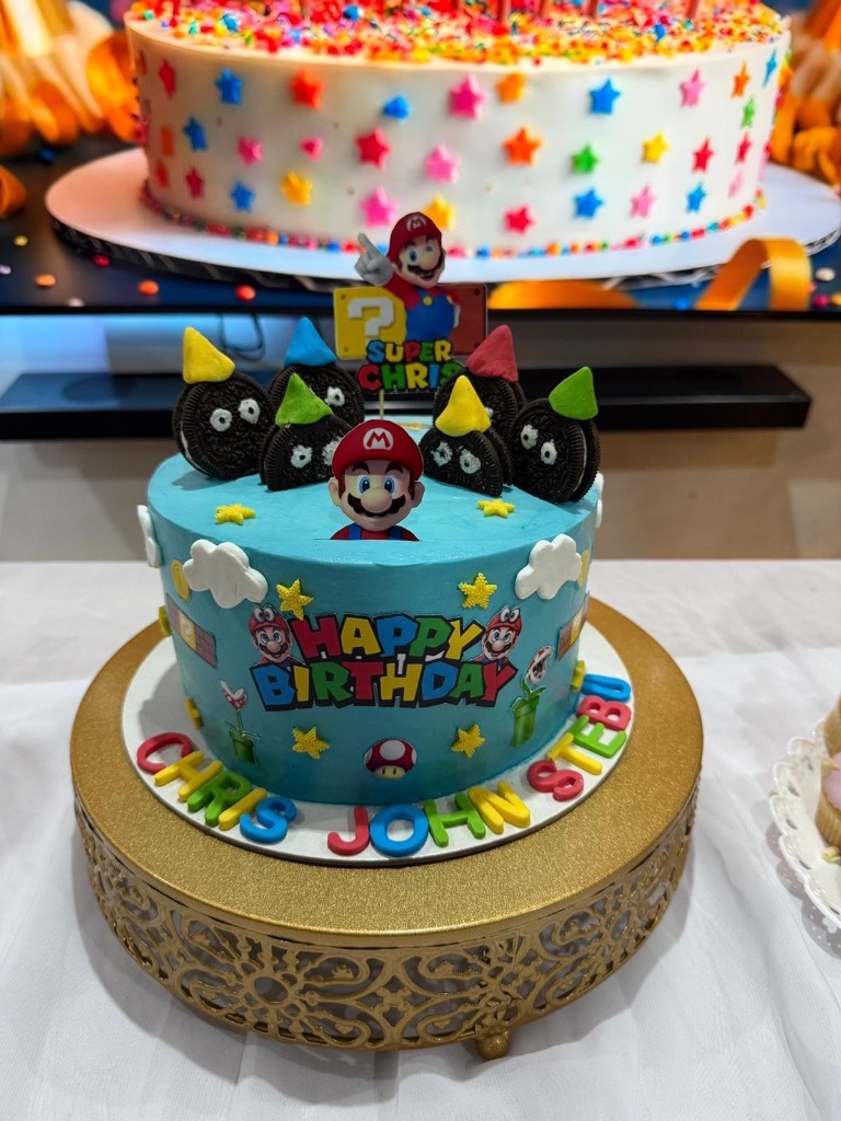 Super Mario